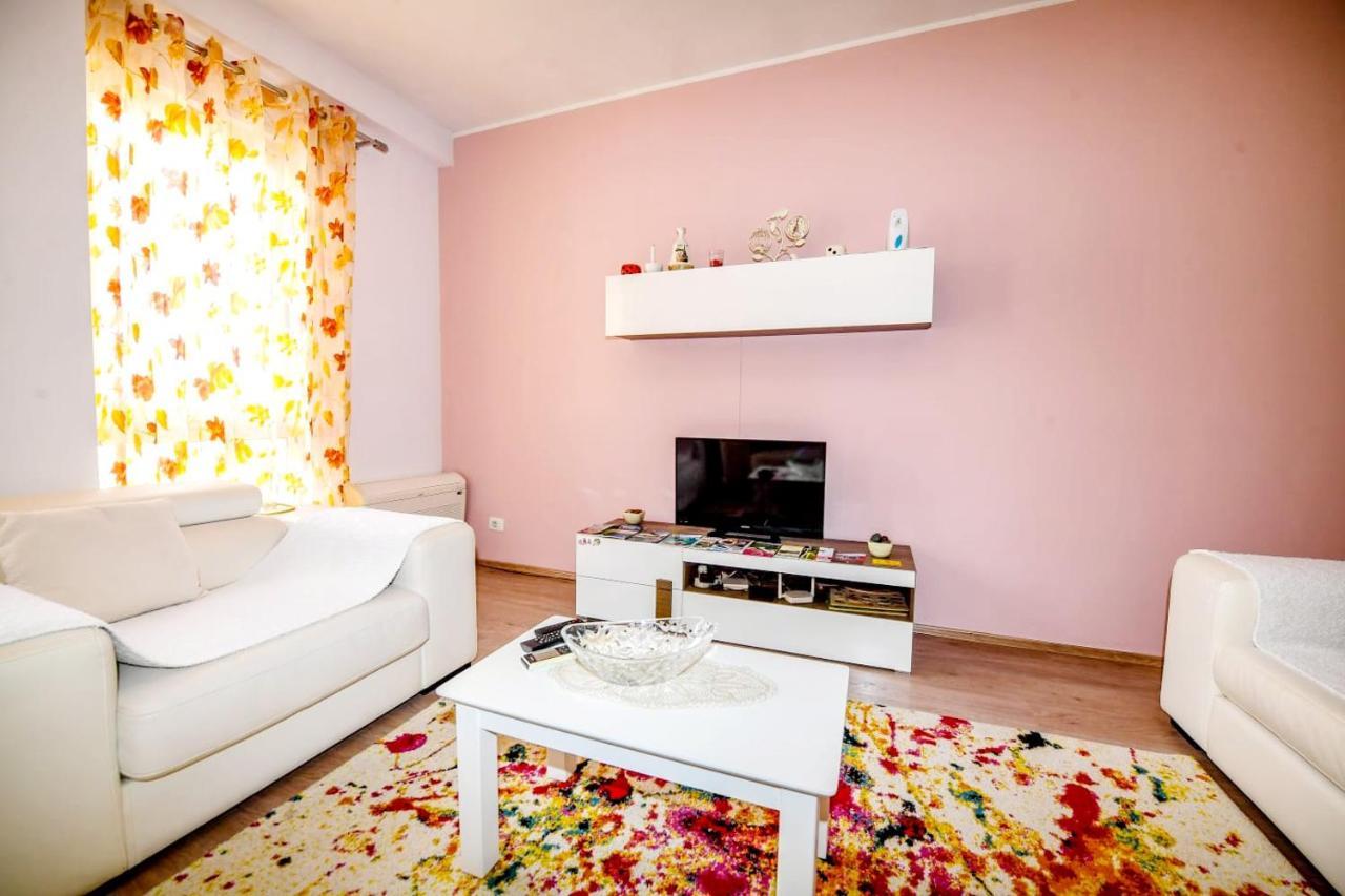 Happy Stories' Apartment In City Centre Shkodra Exterior foto
