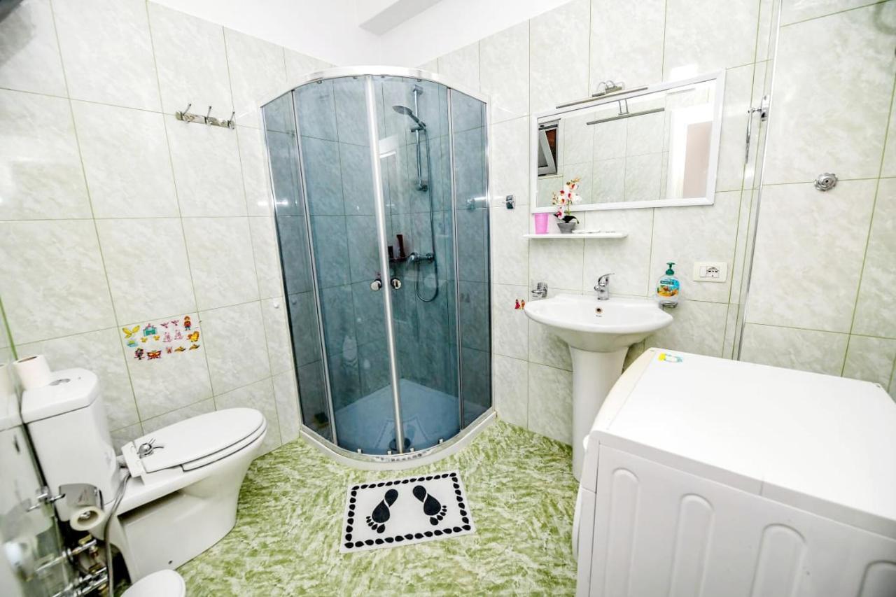 Happy Stories' Apartment In City Centre Shkodra Exterior foto