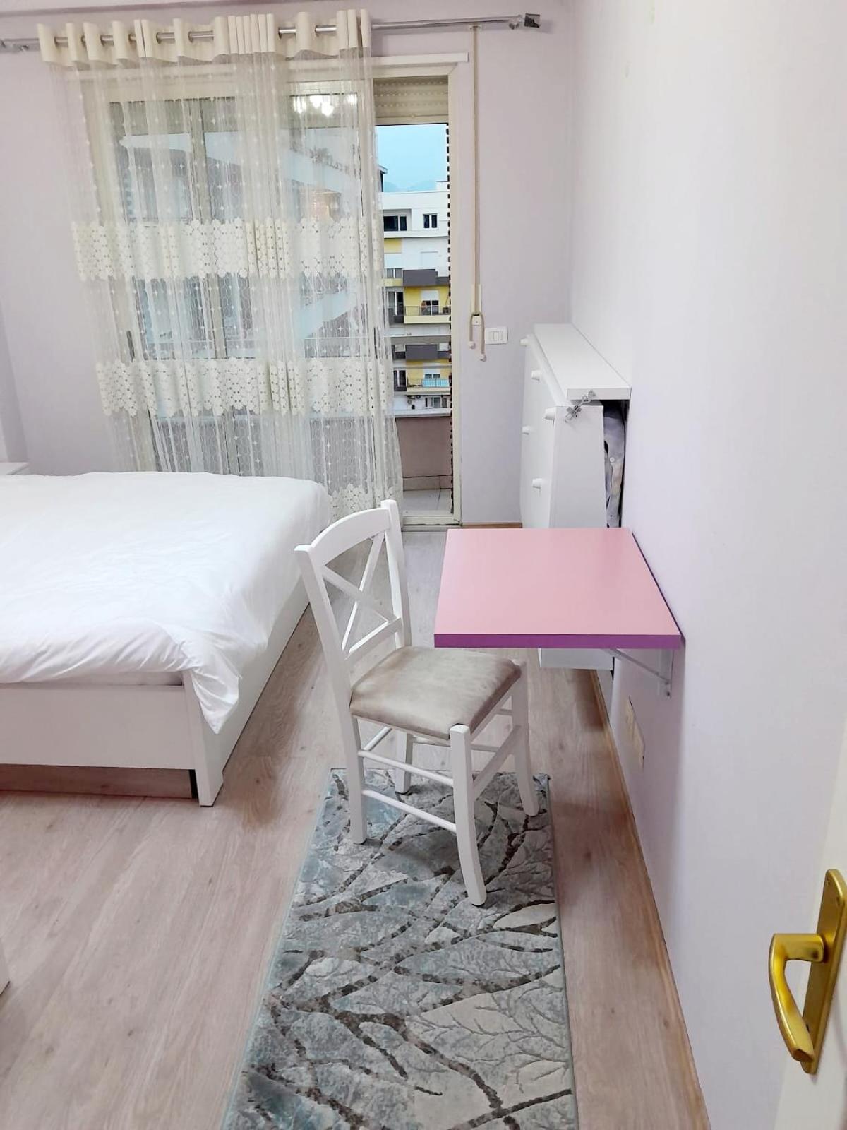 Happy Stories' Apartment In City Centre Shkodra Exterior foto